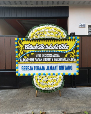 Papan Bunga Duka di Ngargoyoso